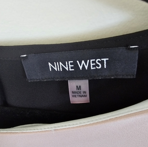 Nine West Women's Color Block Short Sleeve Career Top Blouse Size Medium - Picture 9 of 10